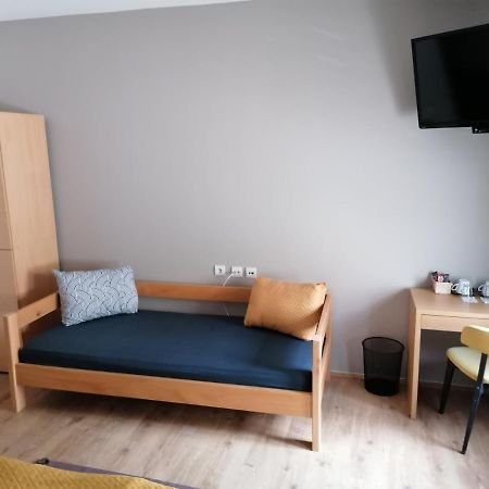 Mon Accommodation Free Parking Nis Exterior photo